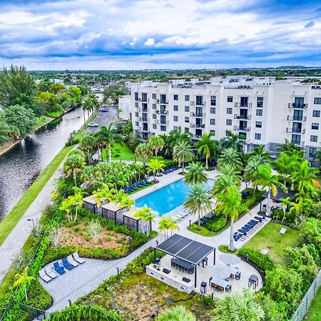 Amazing 2 Bedroom Unit In Doral Miami With Free Parking Hialeah Gardens Exteriér fotografie