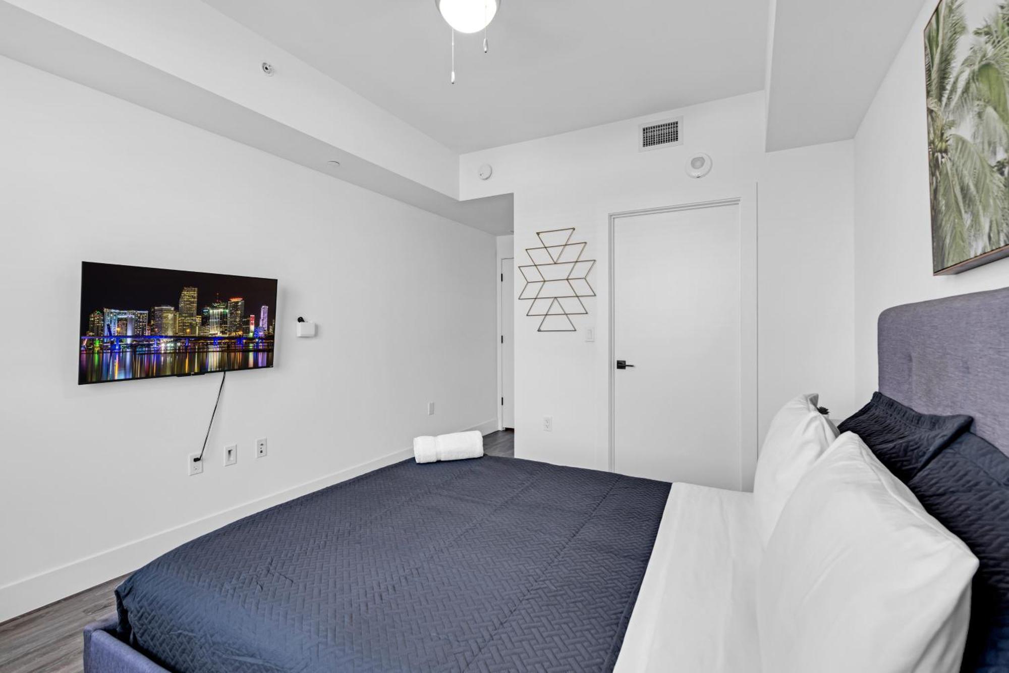 Amazing 2 Bedroom Unit In Doral Miami With Free Parking Hialeah Gardens Exteriér fotografie